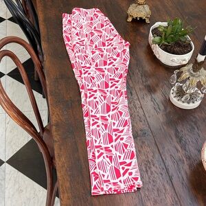 J McLaughlin Geometric Pink Leggings